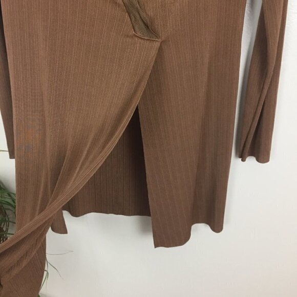 [Zara] Brown Asymmetrical Crossover Slit Top - Picture 4 of 8
